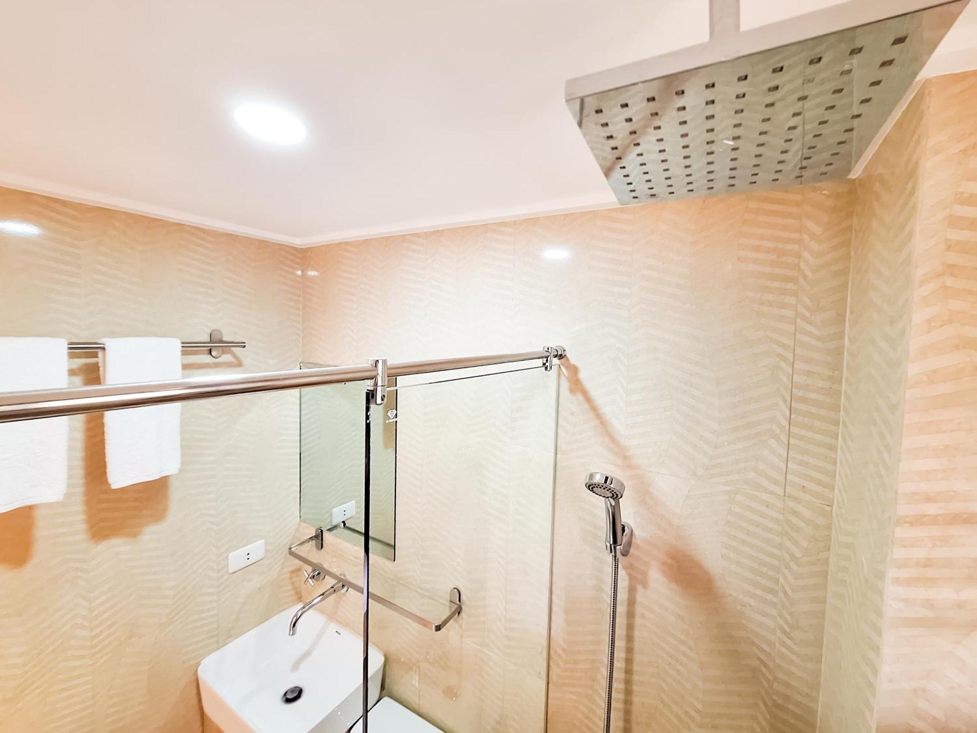 Areca Boracay Bed & Breakfast Manoc-Manoc