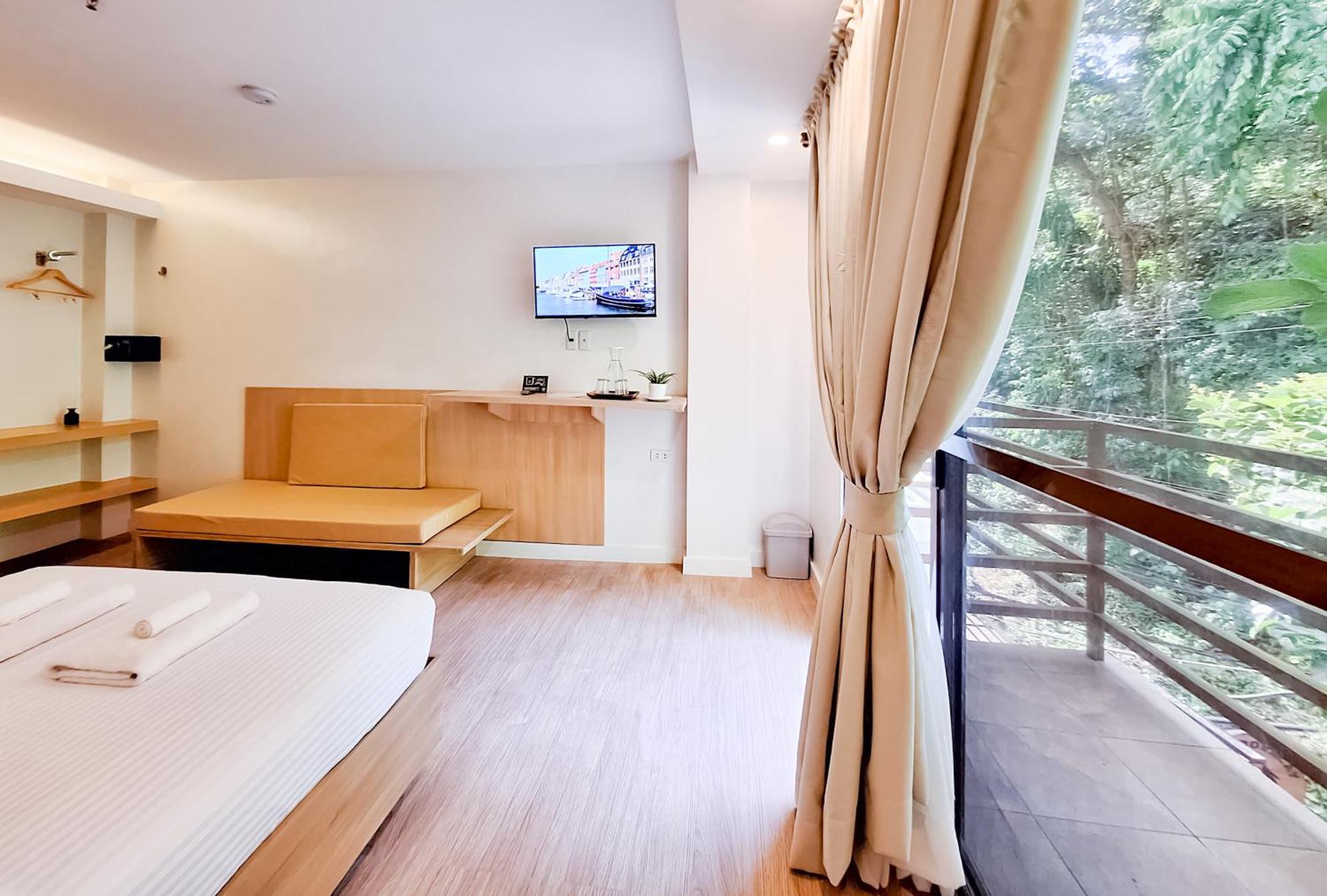 Areca Boracay Bed & Breakfast Manoc-Manoc